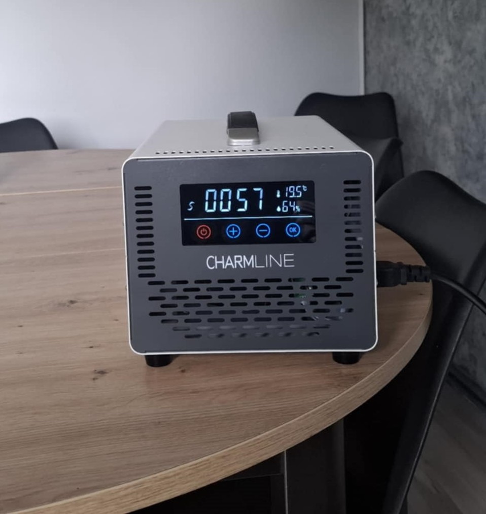 ozonator